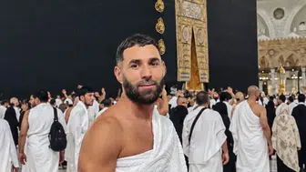 Karim Benzema Kabe'yi ziyaret ettiği anları sosyal medyada paylaştı