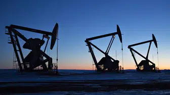 Petrol fiyatlarında jeopolitik fren: Brent varil fiyatı geri çekiliyor