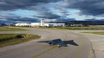 NATO’dan Türk savunma sanayisine büyük övgü: Milli insansız Jet ANKA-III ittifakın vitrininde!