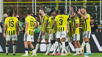 Fenerbahçe, İtalyan devi Roma’yı ağırlıyor!