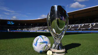 Fenerbahçe 2026 - 2027 UEFA kadrosunda kimler var? Liste açıklandı mı, kaleciler ve futbolcular kim, teknik direktör belli mi?