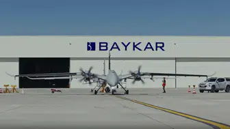 Gökyüzünün Bayraktar’ı denizde cirit attı: ROKETSAN İHA-122 entegrasyonunda tam isabet!