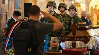 BM, savaş suçlusu Mladic'in cenaze töreninde 'yüceltilmesine' tepki gösterdi