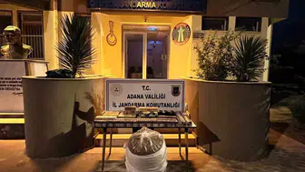 Adana'da otoyolda nefes kesen operasyon: Kaçak tütün sevkiyatına jandarma engeli