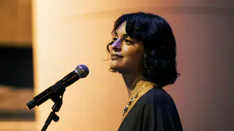 Sena Şahin Zorlu PSM Vestel Amfi’de akustik performansıyla sahne aldı