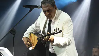 Yavuz Bingöl Girne'de konser verdi: "Anadolu rüzgarı estireceğiz"