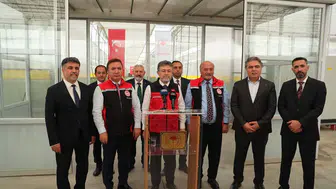 Yumaklı: 789 bin dekarlık örtü altı üretim alanına sahibiz