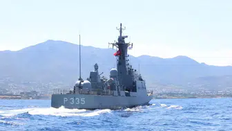 Girne açıklarında alabora olan gemi için TCG Işın arama çalışmalarını başlattı