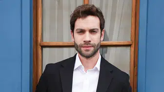 Burak Berkay Akgül kimdir, nereli, kaç yaşında, sevgilisi kim, eğitimi ne, hangi dizilerde oynadı?