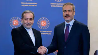 Hakan Fidan ile Abbas Arakçi arasında kritik telefon trafiği: Masada sıcak gelişmeler var