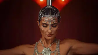Sultana filmi gerçek hikaye mi? Meral karakteri gerçek mi, Tuba Büyüküstün kimi canlandırıyor?
