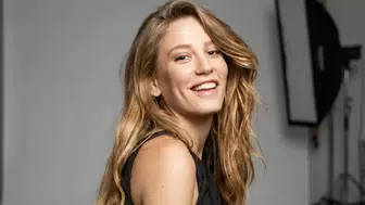 Serenay Sarıkaya kimdir? Nereli, kaç yaşında, hangi dizi ve filmlerde oynadı, sevgilisi var mı?