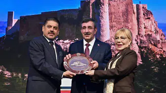 Cevdet Yılmaz: Fon sorunu yapısal değil geçici