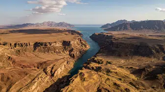Afrika kıtası ikiye bölünüyor: Jeologlardan yeni okyanus açıklaması