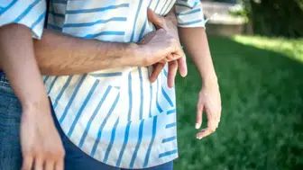 Restoranda bir anda panik! Nefes alamayan garsonu doktor kurtardı