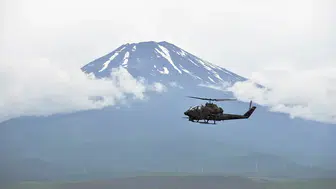 Japonya: Fuji Dağı'nda sezon dışında mahsur kalanlar helikopter faturası ödeyecek