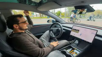 Tesla’dan Avrupa Birlik’ine FSD çıkarması: Güvenlik istatistikleri ezber bozuyor