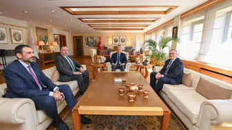 Bakan Ersoy ve Prof. Dr. Erhan Afyoncu’dan tarih ve kültür buluşması