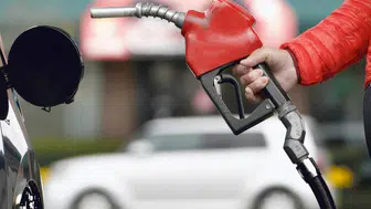 Brent petrol fiyatı diplomatik temasların etkisiyle 100 doların altına geriledi