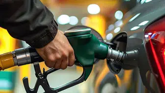 Akaryakıtta çifte zam: Motorin 90 lirayı aştı, benzin 80 liraya yaklaştı