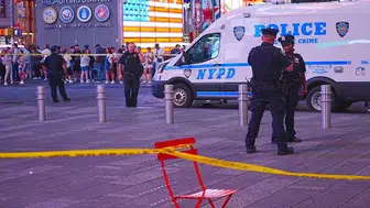 ABD polisi Times Meydanı'ndaki kadın saldırganı öldürdü: 2 kişiyi bıçaklamıştı