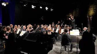 Bodrum Kalesi’nde tarihi gece: Covent Garden Sinfonietta Türkiye’de ilk kez sahnede