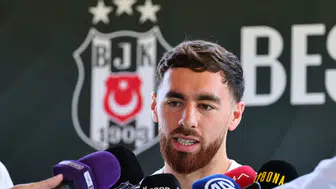 Siyah-beyazlı camiada gerilim tırmandı: Beşiktaş Kaptanı Orkun Kökçü için sert protesto!