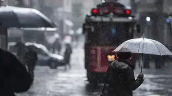 İstanbul’da sağanak yağış kaç gün sürecek? Yağmur ne zaman bitecek ve hava kaç derece olacak, hava sıcaklıkları artacak mı, Ankara Valiliği ne uyarısı verdi?