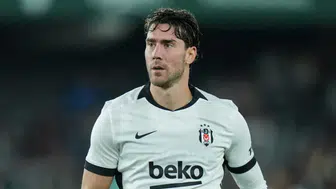 Dusan Vlahovic kaç maç yok, neden sakatlandı, Uluslar Ligi kadrosundan çıkarıldı mı, sahalara ne zaman dönecek?