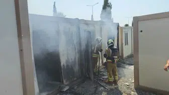 Arsuz’da korkutan yangın: Konteyner alev alev yandı