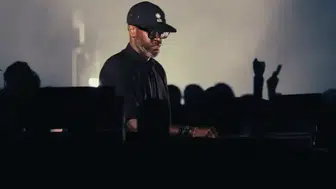 Black Coffee Ataköy Marina'da 7 bin 500 kişiye konser verdi