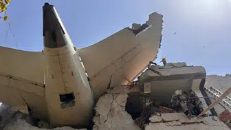 Batı Almanya'da feci uçak kazası: 3 kişi hayatını kaybetti