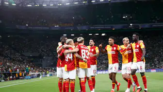 Galatasaray'ın ağlarla buluşan topu neden gol sayılmadı? Trio ekibi kural maddesini açıkladı