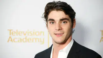 Walter White’ın oğlu rolüyle hafızalara kazınmıştı: RJ Mitte 34 yaşında evinde ölü bulundu!