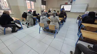 Bilecik'te polis ekiplerinden velilere kritik güvenlik eğitimi
