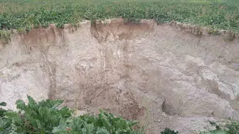 Konya'nın Karapınar ilçesinde yeni bir obruk ortaya çıktı