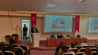 Çivril'de yeni akademik yıl 'Terörsüz Türkiye' dersiyle başladı