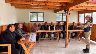 Kars'ta 152 vatandaşa KADES ve 6284 sayılı kanun anlatıldı