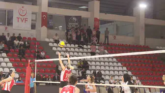 Kahramanmaraş Büyükşehir Belediyesi, Antepia Spor Kulübü’nü 3-0 mağlup etti