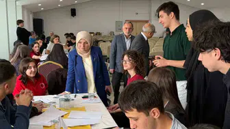 Gençler iklim değişikliği için çözüm önerileri geliştirdi