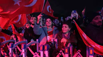 Bursa'da yağmura rağmen Cumhuriyet coşkusu Ferhat Göçer konseriyle yaşandı