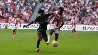Trabzonspor, Samsunspor'u 3-0 mağlup etti (İlk yarı sonuçları)
