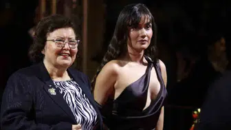 Altın Portakal Film Festivali'nin kapanışında kırmızı halı heyecanı yaşandı