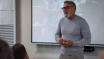 Thorsten Fink, akademi oyuncularına A takıma hazırlık sürecini anlattı