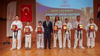 Bolu’da yılın en başarılı sporcuları ödüllendirildi