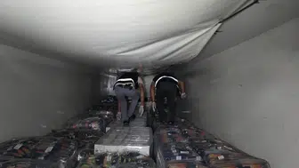 Kocaeli’de durdurulan tırda 95 bin paket elektronik sigara tütünü bulundu