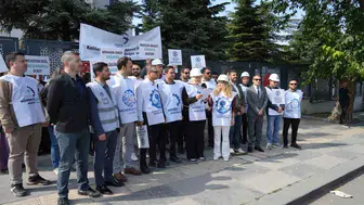 Mühendis Tek-Sen, Bakanlık önünde özlük hakları ve ücret artışı talep etti