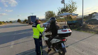 Bilecik’te motosiklet denetiminde 2 sürücüye ceza uygulandı