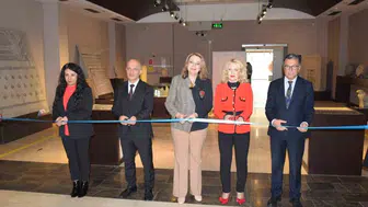 Eskişehir'de kadının toplumsal rolüne ışık tutan sergi kapılarını açtı