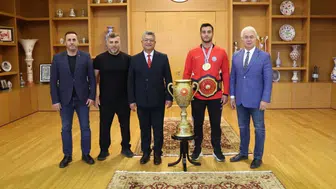 DPÜ’lü Melih Özdemir Cumhurbaşkanlığı Kupası'nda şampiyon oldu